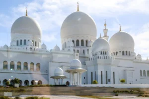Sheikh Zayed Grand Mosque in Abu Dhabi with its iconic white domes and minarets.